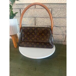 Louis Vuitton PM Petite Mini Looping Y2K